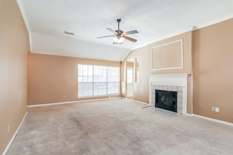 Building Photo - 4910 Stone Harbor Dr