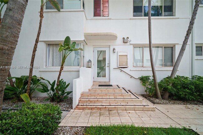 Building Photo - 731 6th St