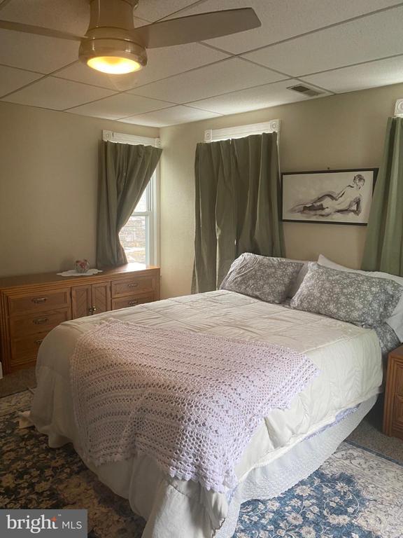 Building Photo - 204 W Main St