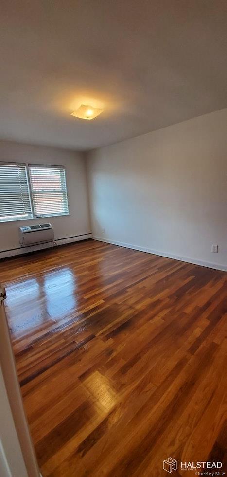 Building Photo - 60-46 69th Pl