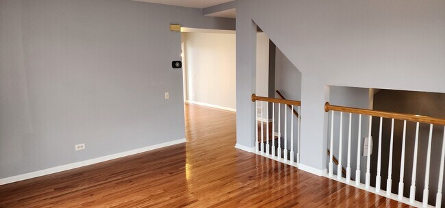 Building Photo - 3185 Ketch Ct