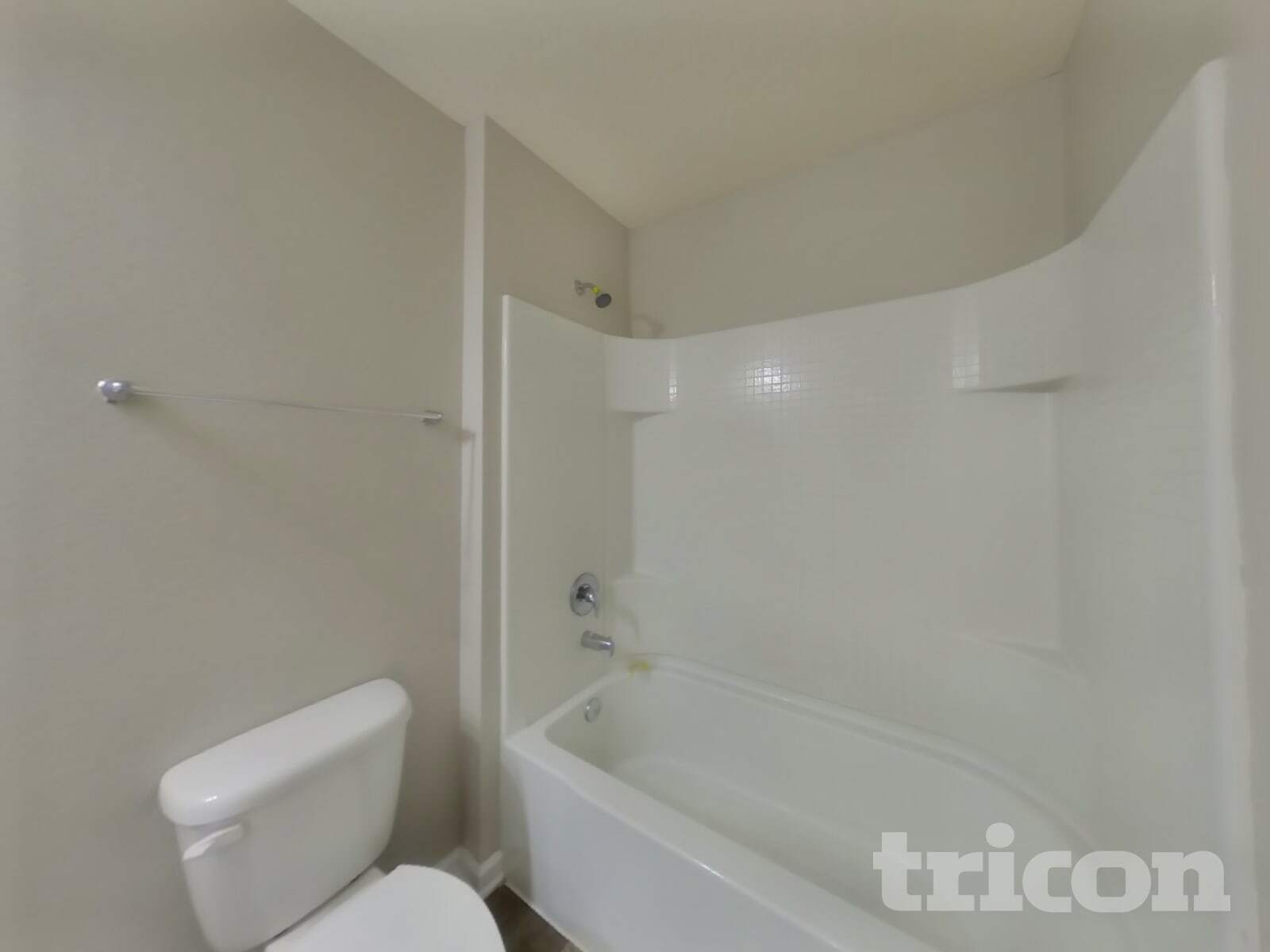 Building Photo - 1987 April Oaks Dr