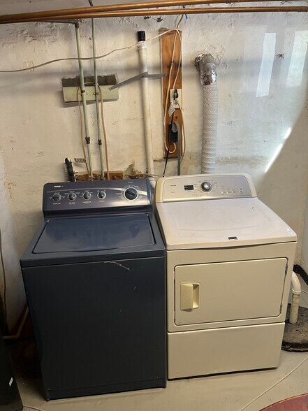 Washer and Dryer - 118 S Washington St