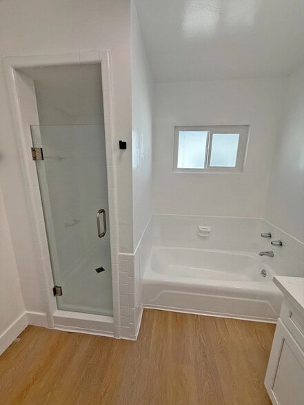 Building Photo - 520 Hayworth Ave