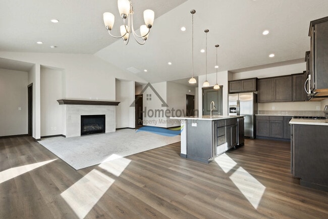 Building Photo - Brand New 4 Bed 2.5 Bath Home in Post Falls!!