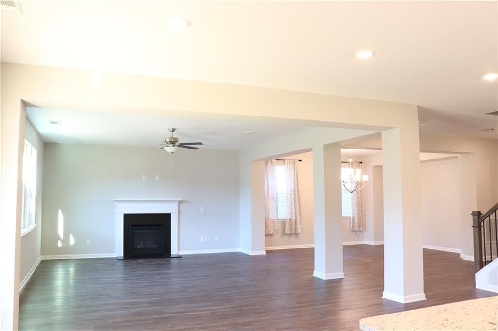 Building Photo - 4376 Waxwing St