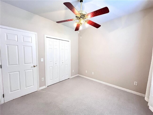 Building Photo - 28 Highland Pkwy