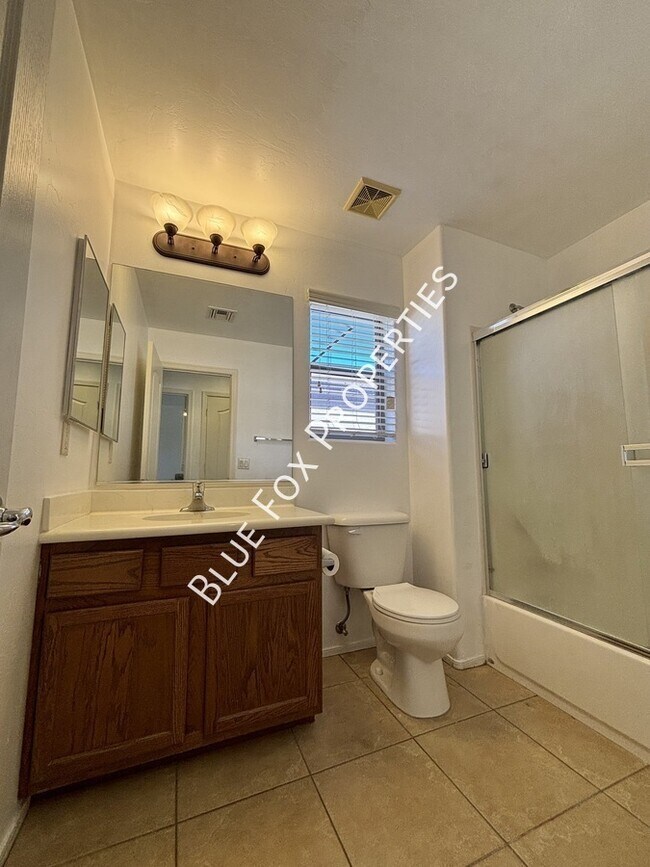Building Photo - 3534 W Goshen Dr