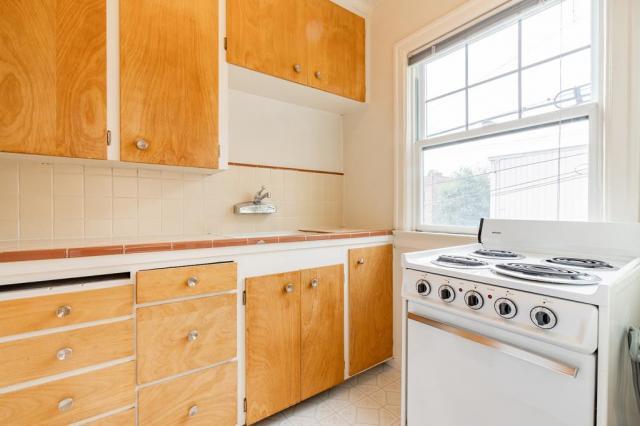 Building Photo - 0 bedroom in Seattle WA 98119