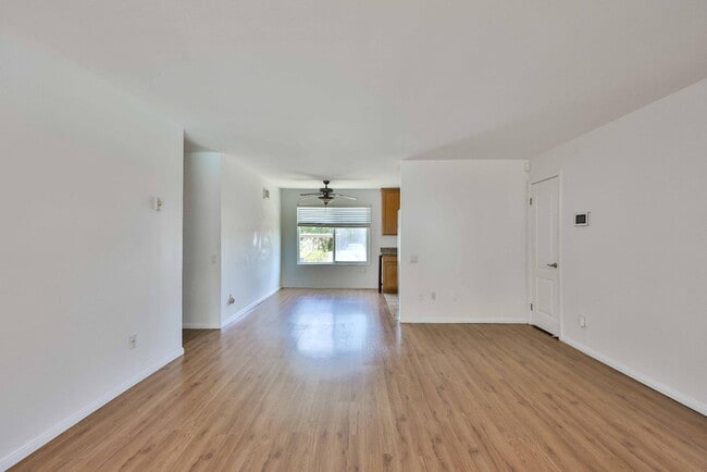 Building Photo - 6333 College Grove Way