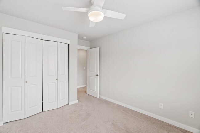 Building Photo - 6813 Sweetgum Ave NE