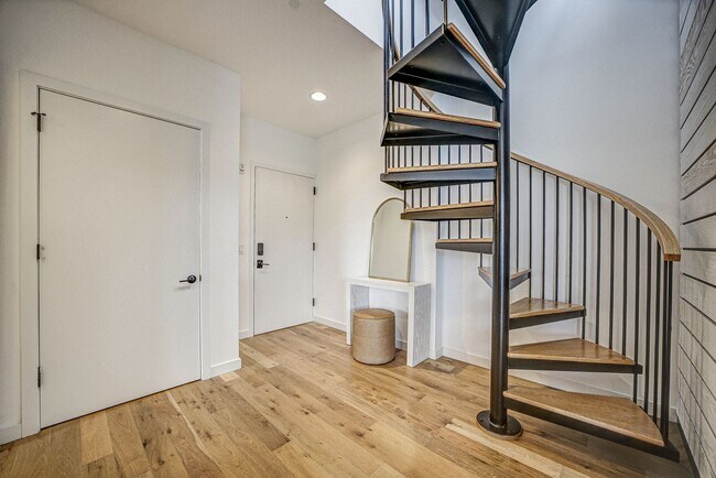 Building Photo - Penthouse Living Redefined at Chapman Stables