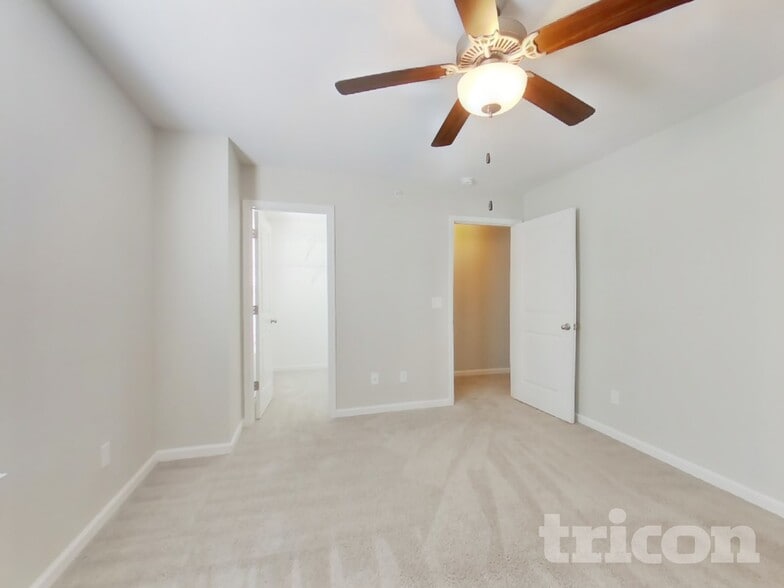 Building Photo - 508 Hickory Leaf Ct