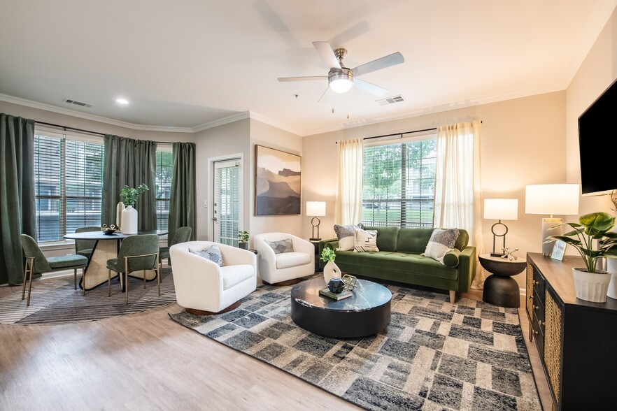 Newly Renovated Living & Dining Area - Monticello by the Vineyard Apartments