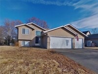 Building Photo - 6367 River Mill Dr