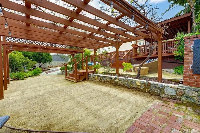 Building Photo - 10318 Loma Rancho Dr