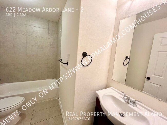 Building Photo - 622 Meadow Arbor Ln