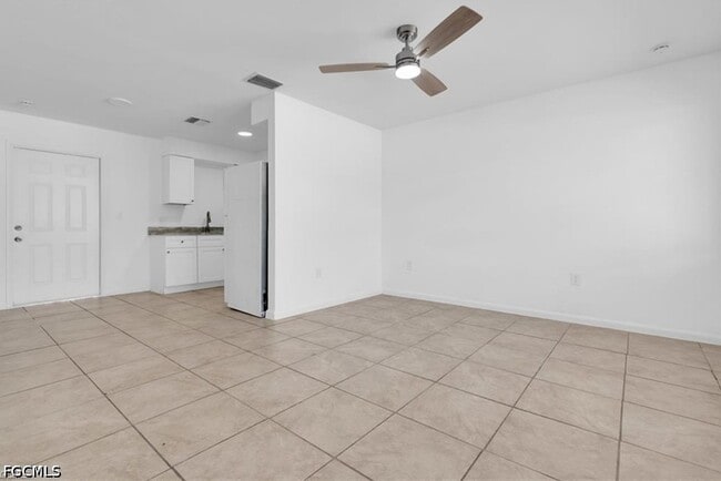 Building Photo - 5534 Seventh Ave