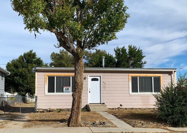 Primary Photo - Newly Remodeled 2 Bedroom House