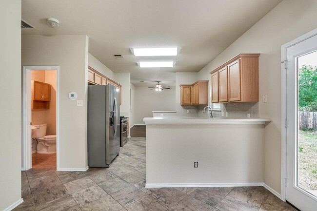 Building Photo - 3237 Arroyo Bluff Ln