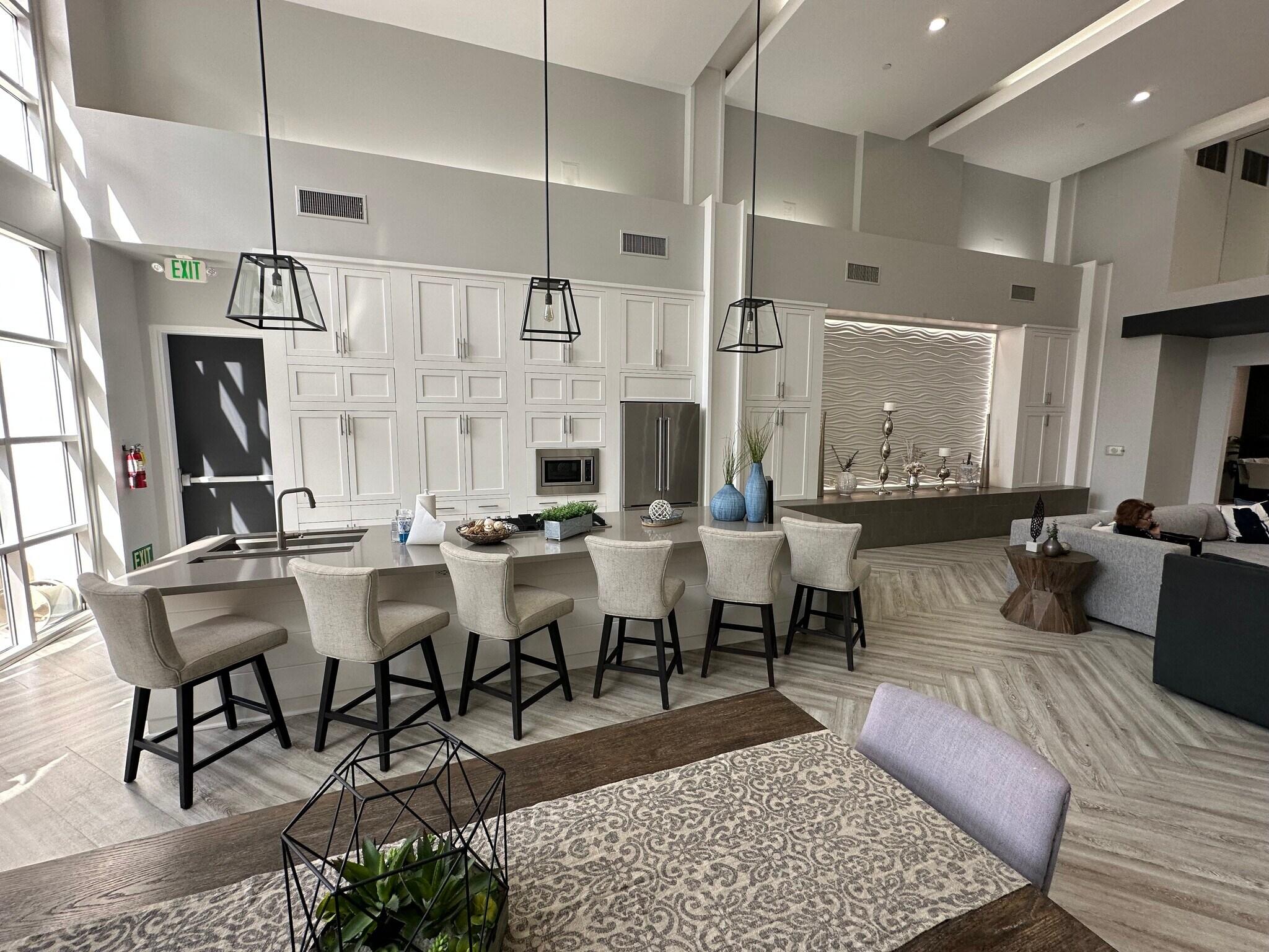 Club house with sink - 1336 Scholarship