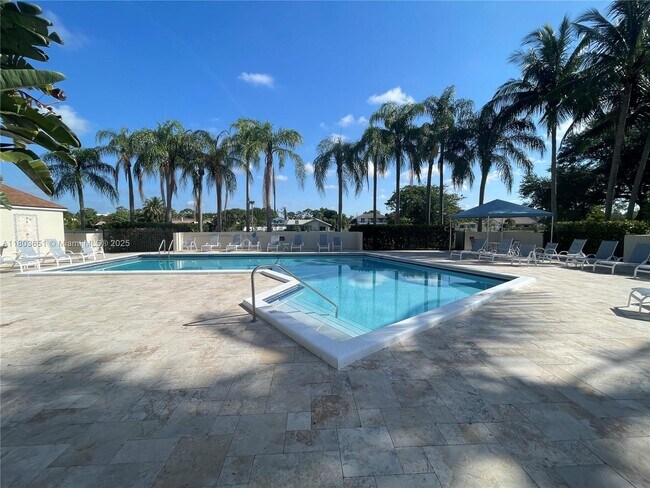 Building Photo - 5850 Camino Del Sol