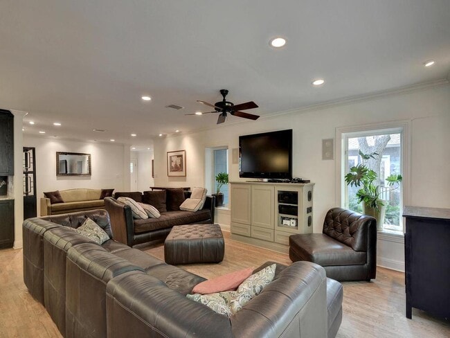 Building Photo - 5018 Shoal Creek Blvd