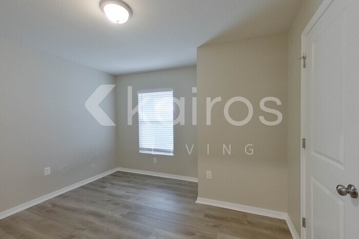 Building Photo - 9131 Aegean Cir