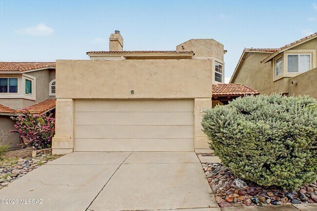Building Photo - 11525 N Eagle Peak Dr