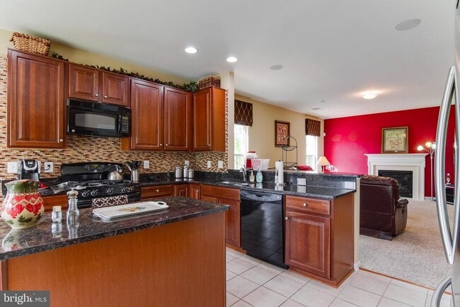 Building Photo - 46 Bismark Dr