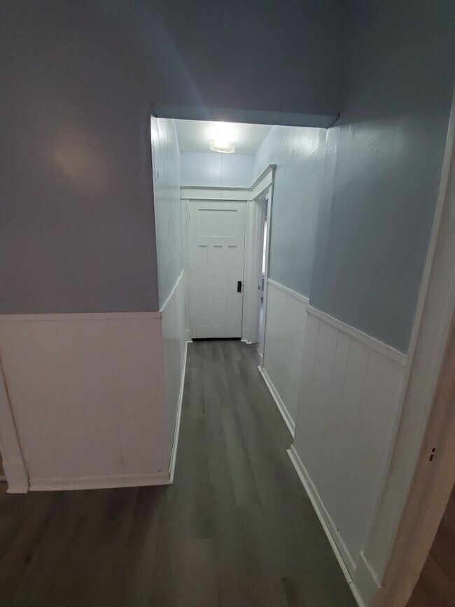 Building Photo - 519 Homewood Ave