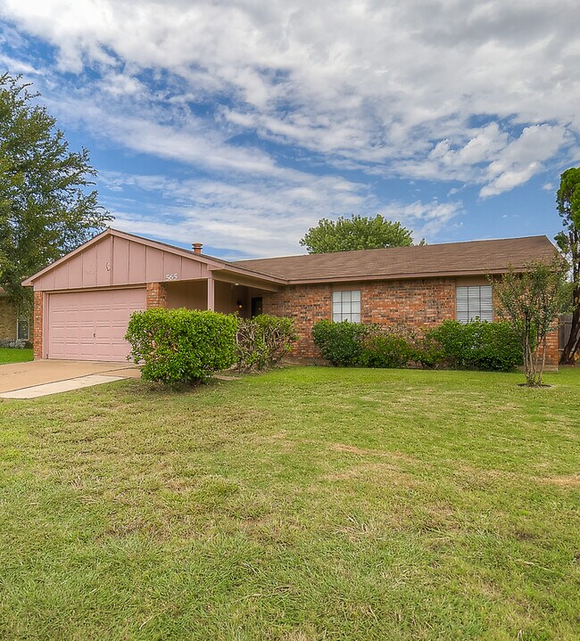 Primary Photo - 565 Bell Dr