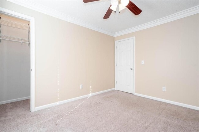 Building Photo - 380 Wittenridge Ct