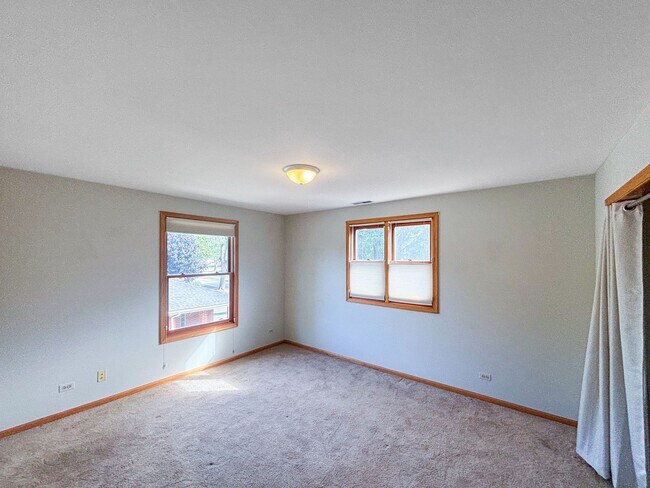 Building Photo - Beautiful 4-Bedroom Home for Rent in Palat...