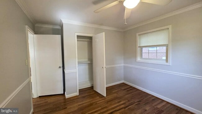 Building Photo - 12612 Flack St