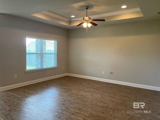 Building Photo - 31689 Kestrel Loop