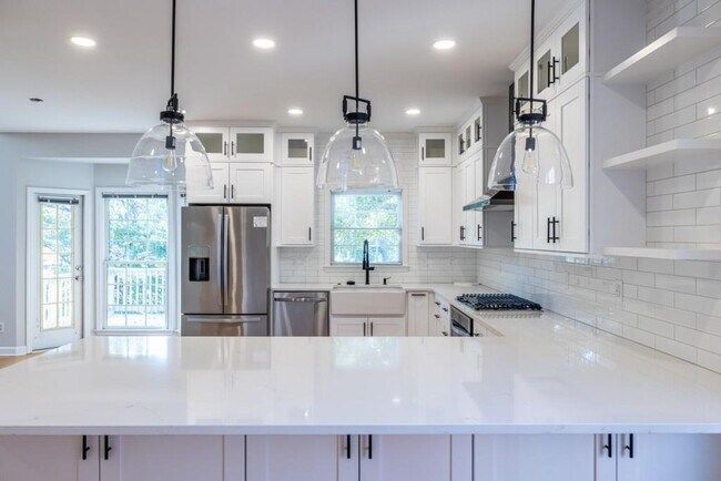 Building Photo - 1759 Regency Park Walk