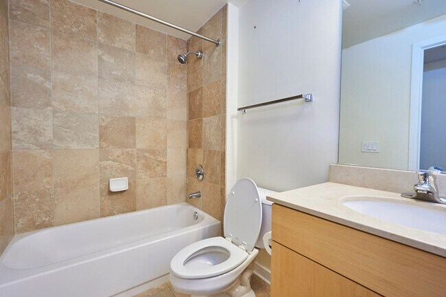 Building Photo - 475 K St NW