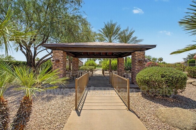 Building Photo - 4265 E Azalea Dr