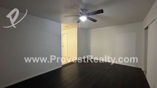 Building Photo - 11889 Jacaranda Ave