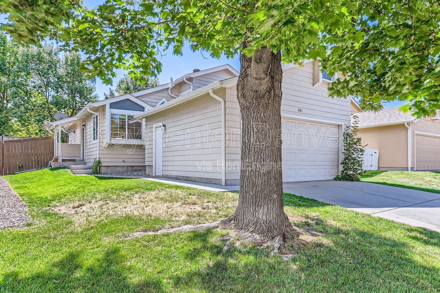 Building Photo - 460 E Arden Cir