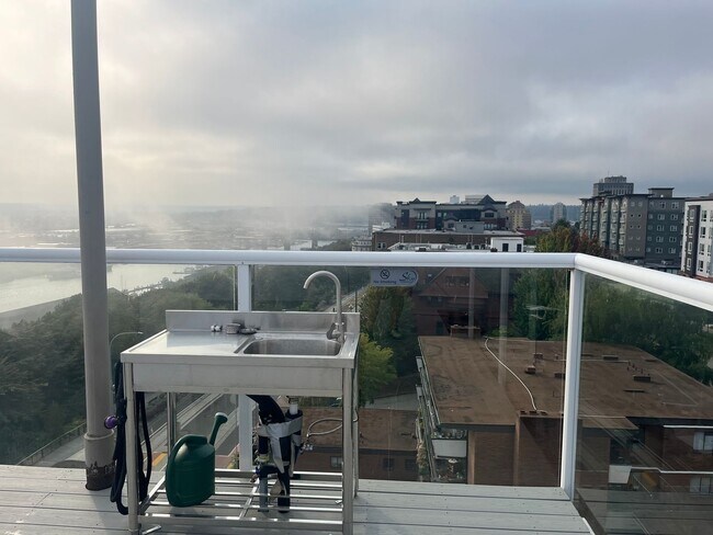Building Photo - Sky Terrace 2 Bedroom 1.5 Bath Condo with ...