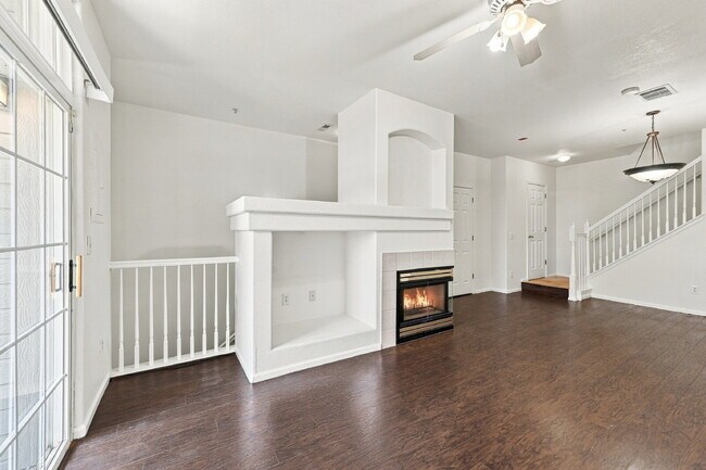 Building Photo - $2,030.95, 2 Beds - 2.5 Bath, Condo in Denver with Central A/C!