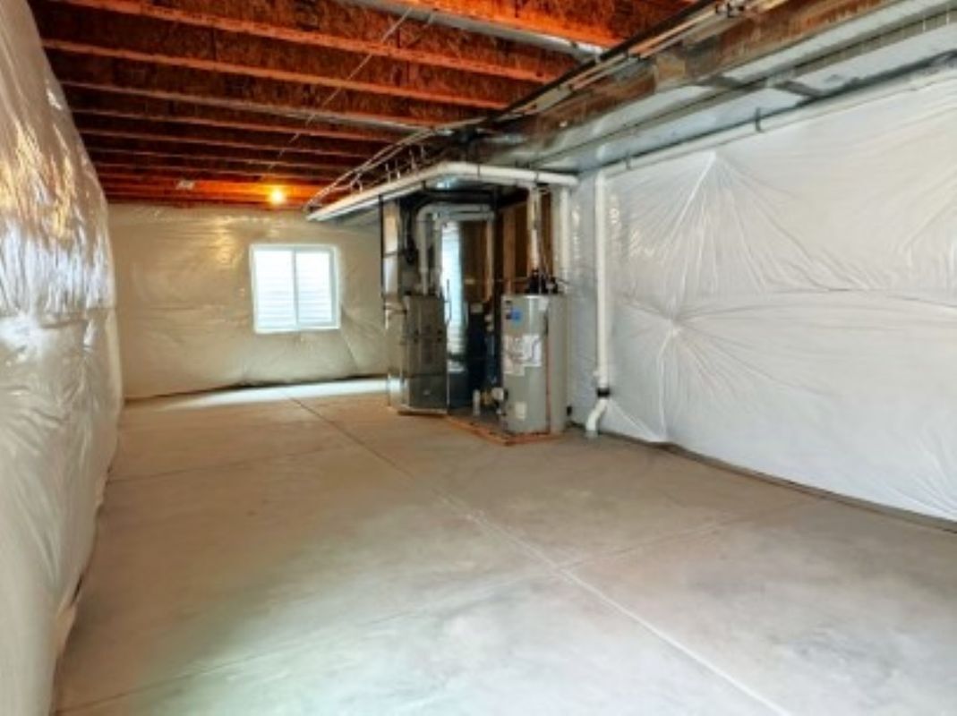 Building Photo - 10848 Hayloft St