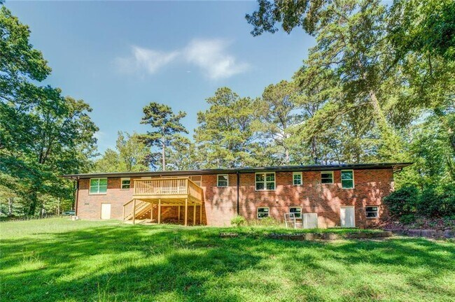 Building Photo - 1288 Elva Dr SW