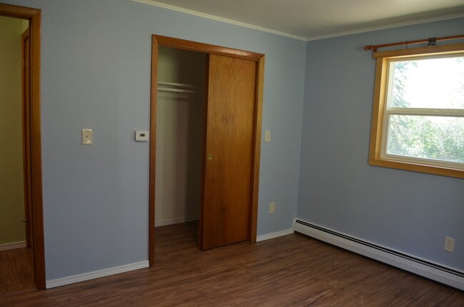 Building Photo - Beautiful 3 bd, 2 bath home for rent in Fa...