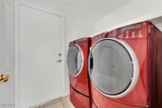 Building Photo - 1860 Autumn Gold Ave