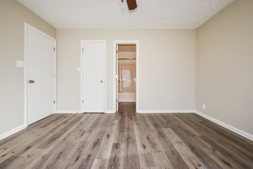 Building Photo - 5406 Cindy Ln SE