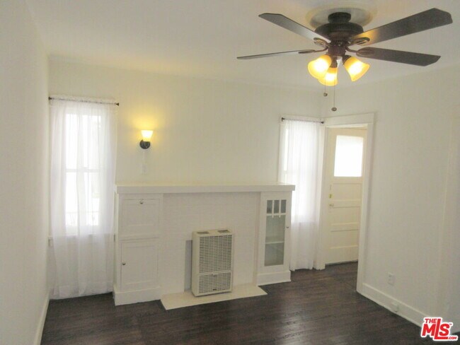 Building Photo - 1137 Lodi Pl