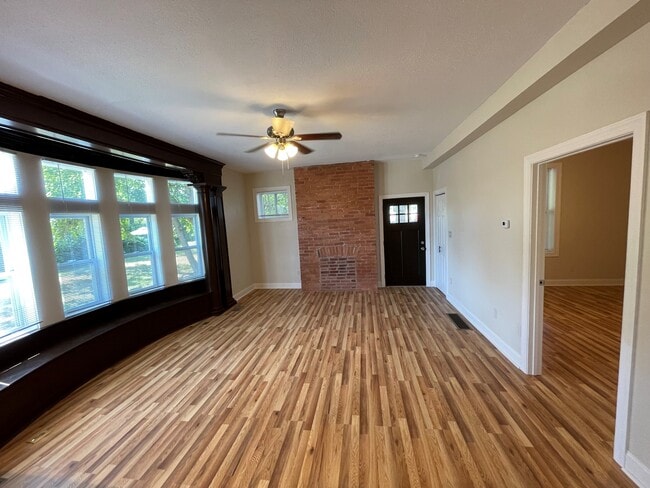 Building Photo - 6736 McPherson Blvd